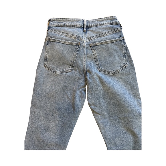 Jeans - Picture 5 of 5